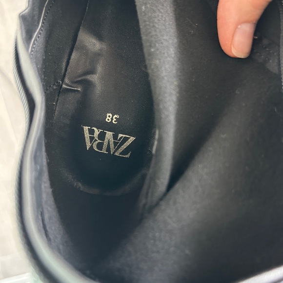 Black Patent Leather Thigh-High Boots - Picture 5 of 5